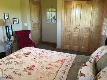 Springdale Inn Mount Horeb Buitenkant foto